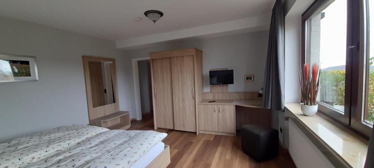 Ferienwohnung Wiesenblick Mit Terrasse Im Landhaus Fischer Sankt Andreasberg Luaran gambar